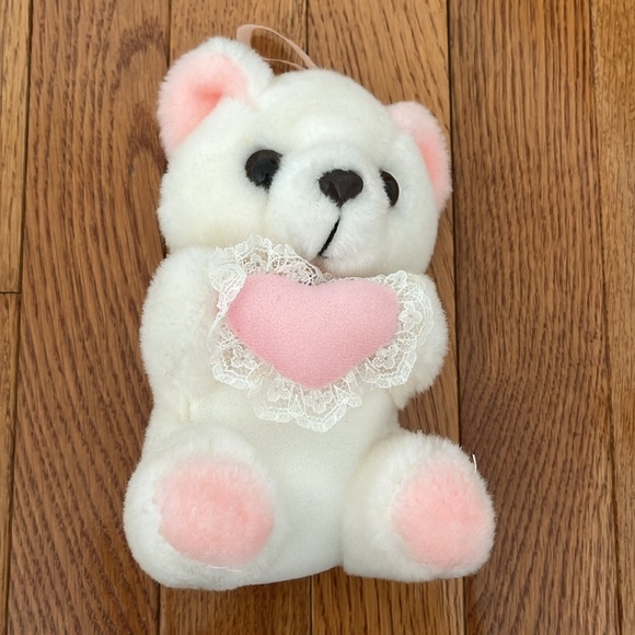 Set of Three (3) Vintage White Teddy Bears Holding Heart-Shaped Pillows - Picture 6 of 10